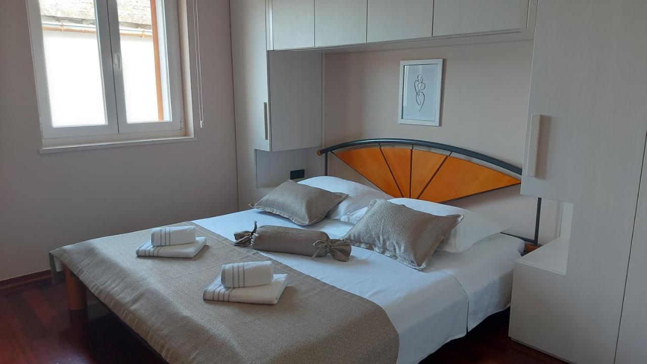 プリモシュテンLuxury Penthouse Robertaアパートメント エクステリア 写真