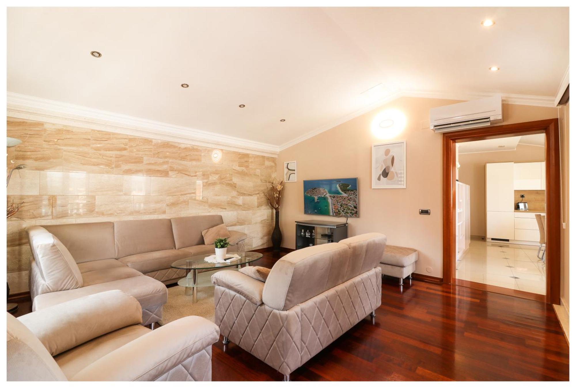 プリモシュテンLuxury Penthouse Robertaアパートメント エクステリア 写真